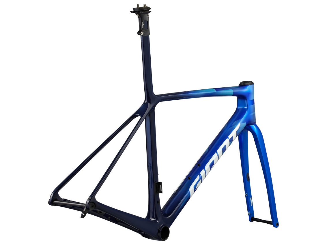 GIANT TCR Advanced SL Disc Team Frameset 2023 £2650.00 Bikes Road