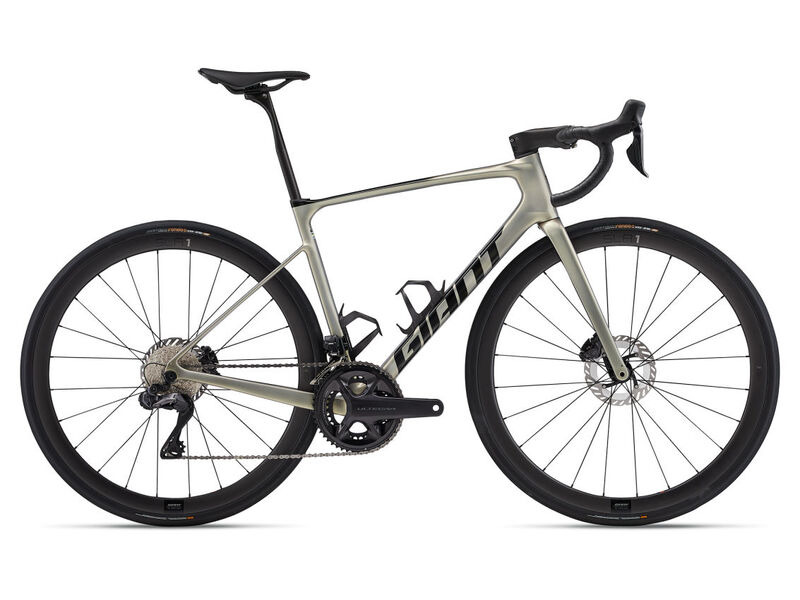 Giant Defy Advanced SL 1 click to zoom image