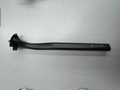 Giant MY24 G24SP4 Defy/Avail Advanced Pro D-Fuse SL Raw Carbon Seatpost click to zoom image