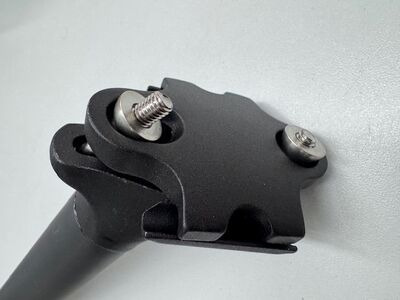 Giant G23SP2 Defy/Avail Advanced D-Fuse Carbon Smoke Seatpost click to zoom image