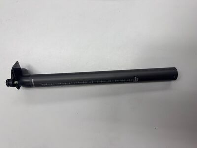 Giant SP268A D-Fuse Carbon Seatpost 