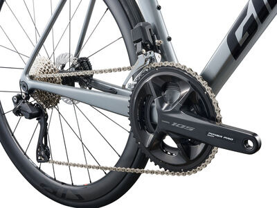 Giant TCR Advanced Pro 1 Di2 click to zoom image
