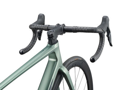 Giant TCR Advanced 0 AXS click to zoom image