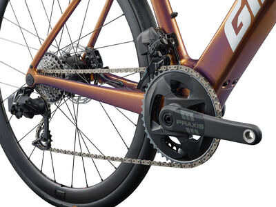 Giant Defy Advanced E+ Elite 1 click to zoom image