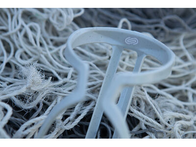 Giant Airway Sport Recycled Bottle Cage click to zoom image