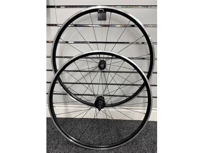 Giant PR2 Black 700c Rim Brake Tubeless Wheelset