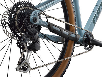 Giant Talon 1 Dusty Blue click to zoom image