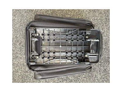 XLC Carrymore Rackbag 11L Black - needs a Rack Adaptor click to zoom image