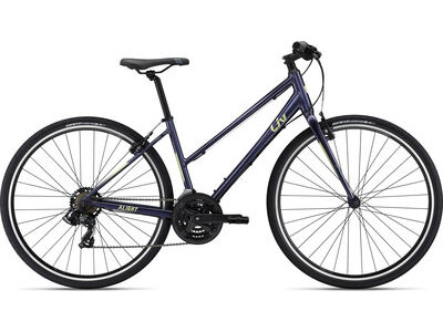Giant Escape 3 22 499 00 Bikes Hybrid Bikes Cyclesense Tadcaster