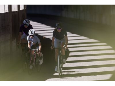 Liv Liv Seek 1 click to zoom image