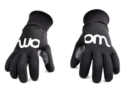 woom Warm TENS Gloves