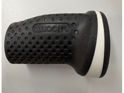 woom Ergogrip Right Hand 67mm for 22.2mm handlebar 