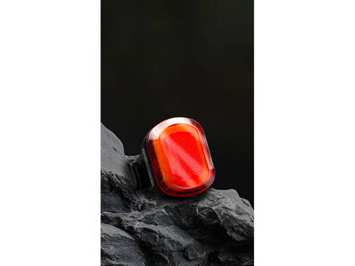 Moon Orion Sense 50 Lumen Rear Light click to zoom image