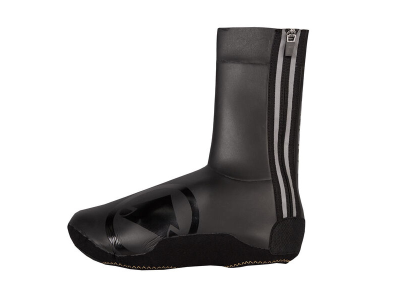 Endura Freezing Point Overshoe II Black click to zoom image