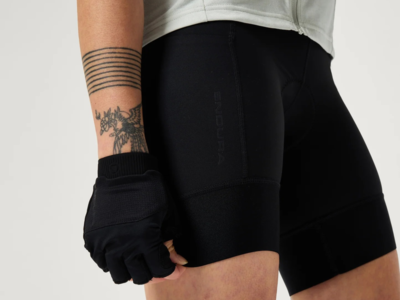 Endura Loop Waist Shorts size 12 click to zoom image