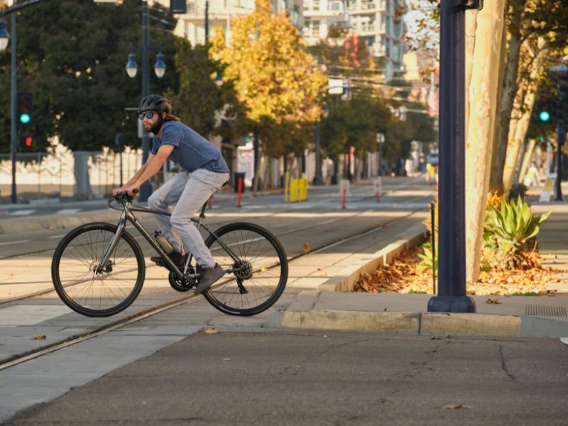 Giant Hybrid Bikes